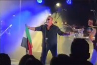 Vídeo | El rock salmantino grita… «para que no mueran más niños… mucho mucho ruido»