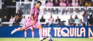 Seis fechas de suspensión a Luis Suárez por escupitajo a auxiliar del Seattle Sounders