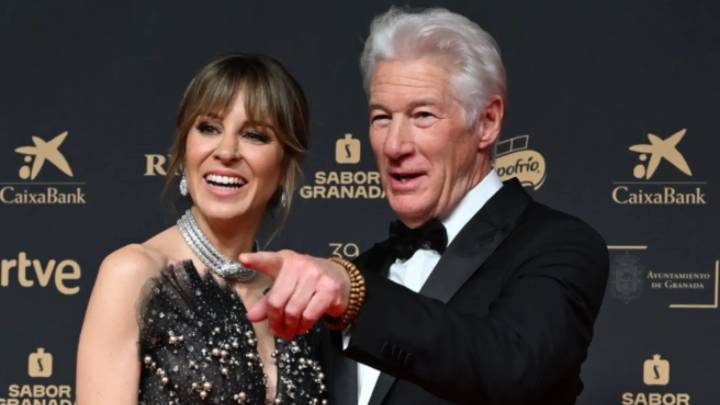 Alejandra Gere le dedica una emotiva carta a su marido Richard por su 76 cumpleaños: "Eres el centro de nuestro pequeño universo"