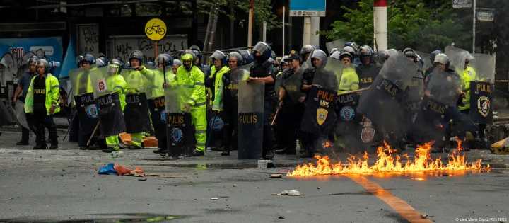 200 detenidos en protestas 