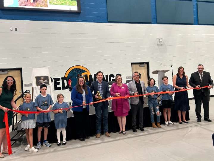 Penhold Waskasoo Middle School celebrates grand opening