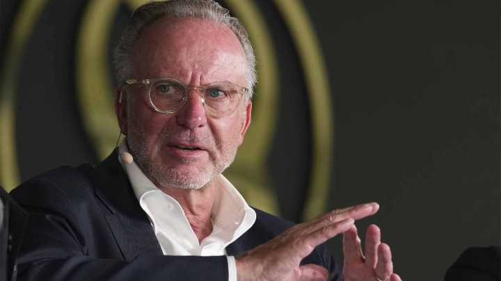 Rummenigge reclama a UEFA y FIFA "una solución en materia de salarios y fichajes"