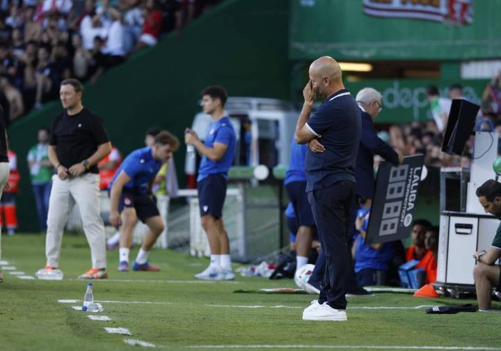 José Alberto: «Sin paños calientes: ha sido el peor partido desde que estoy aquí»