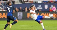 Así fue el GOLAZO de volea de Alejandro Zendejas en la victoria de Estados Unidos sobre Japón (VIDEO)