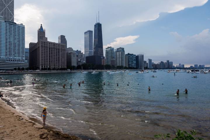 Chicago launches campaign as Trump post stokes tensions