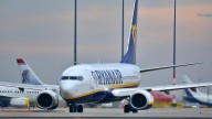 Los sorprendentes 'chárter' de Ryanair llegan a Zaragoza: fechas, destinos y horarios
