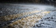 Wet roads affecting travel in Omaha metro following heavy rain