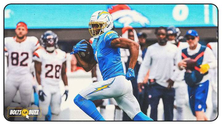 Quentin Johnston Makes Crazy Catch in Chargers