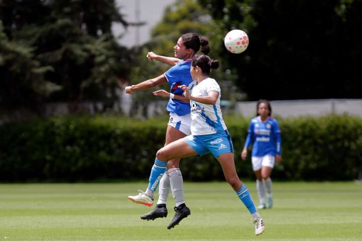 Club Puebla Femenil es goleado por Cruz Azul Femenil