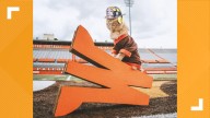 Louisville plays host to Bowling Green State