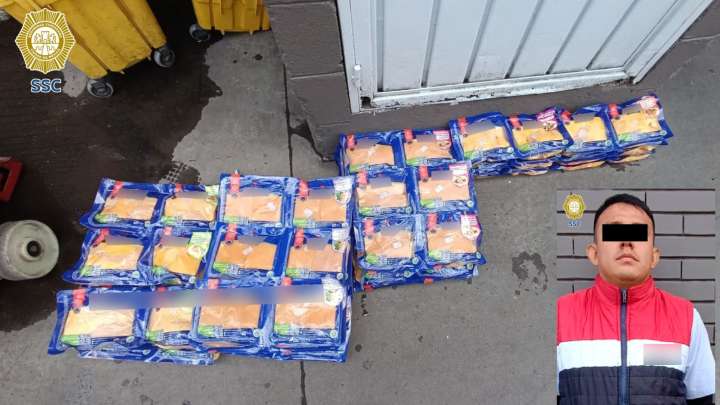 Detienen a hombre por robo de 73 paquetes de pollo congelado en GAM