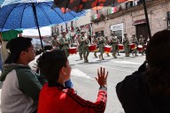 Saldo blanco, en desfiles por 215 aniversario de la Independencia en Michoacán