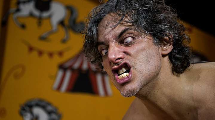 Calixto Bieito mira a los ojos del mal