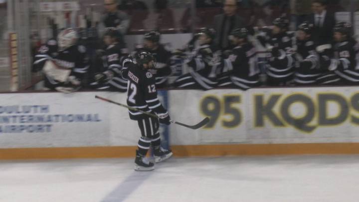 Former Hilltopper Nolan Krenzen Re-Signs with South Carolina Stingrays