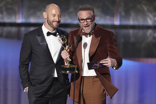 "The Pitt" gana el Emmy a mejor drama, "The Studio" rompe récord en comedia