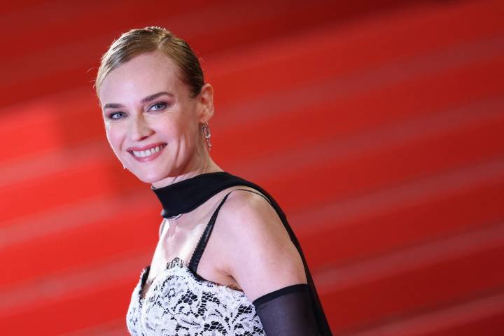 Diane Kruger’s Capri Pants Combo Is So Smart: Get the Look