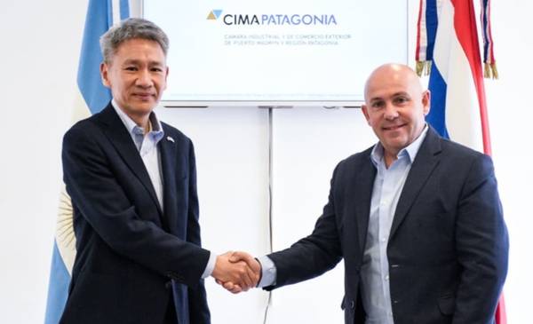 Sastre recibió al Embajador de Tailandia en la Argentina