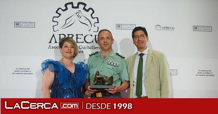 El Gobierno de Castilla-La Mancha avanza una potente campaña de promoción y difusión de la artesanía como la cuchillería de Albacete