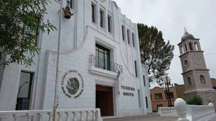 Trasladan a Camargo cuerpos de dos víctimas del accidente en Cancún