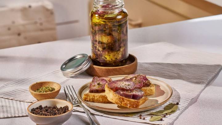 Receta fácil de berenjenas al escabeche: aprovechá que están baratas y prepará un clásico delicioso en minutos