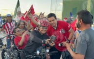Video y galería: Festejaron cientos de aficionados el Campeonato de los Indios