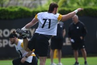 Just-released Pittsburgh Steelers player works out for Browns