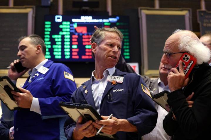 Wall Street futures on stronger footing as government shutdown concerns take center stage