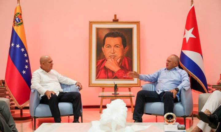 PSUV-Partido Comunista de Cuba firman acuerdo de cooperación