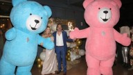"Explotamos de felicidad": Rocío Marengo reveló sexo de su bebé con apoteósica fiesta con osos gigantes y fuegos artificiales