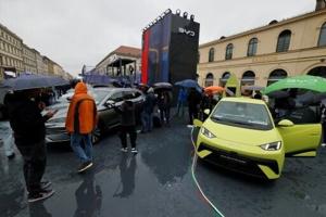 ‘Why not?’ Europeans warming up to Chinese electric cars
