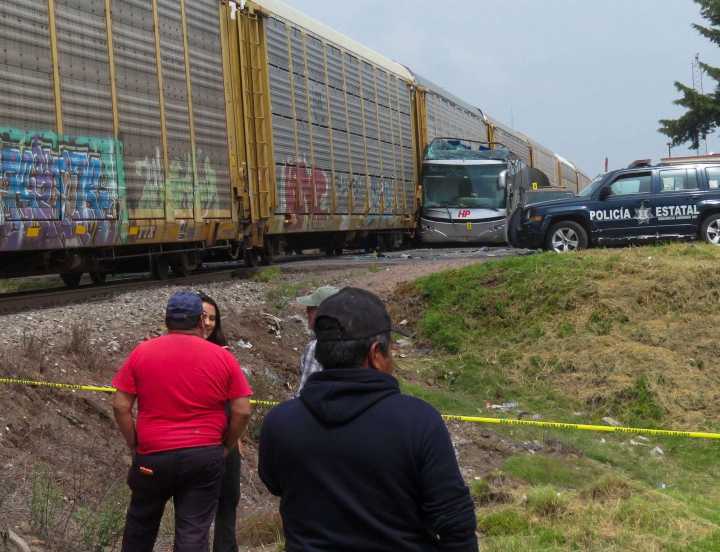 Chofer del autobús que chocó con un tren en Atlacomulco es capturado