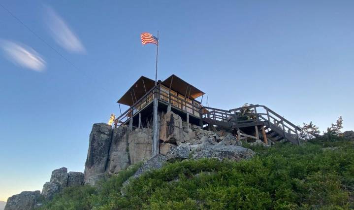 Sugarloaf Fire Now Within 1,000 Feet Of Historic Lookout