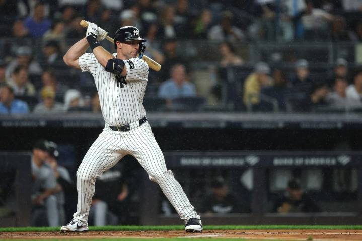 Yankees' Goldschmidt to play 'against every lefty' this postseason: Boone