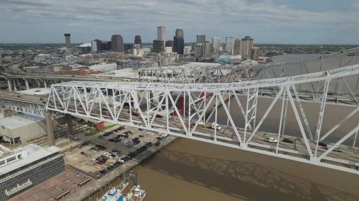 As city heads toward $100M deficit, watchdog group urges planning
