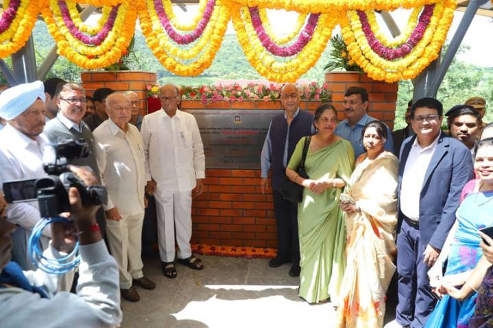 Sharad Pawar inaugurates Vijay Dhar Amphitheatre in Pune