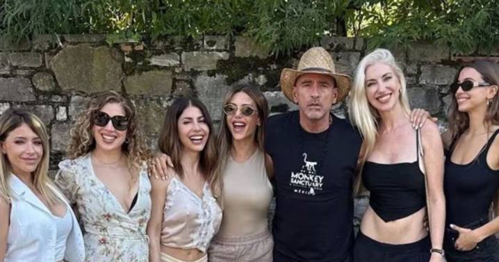 La insólita aclaración de Eros Ramazzoti por el beso fallido a Evangelina Anderson