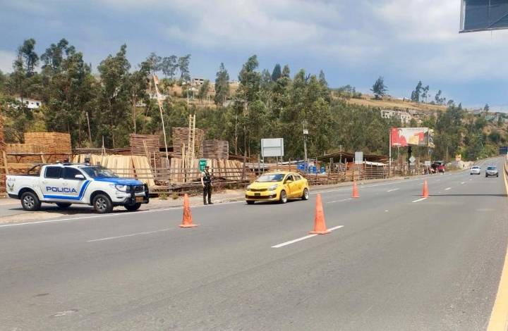 Al menos 14 fallecidos dejó enfrentamiento en una cárcel de Ecuador