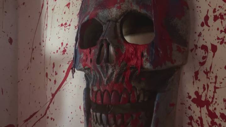 Haunted schoolhouse supports Devine's veterans this fall