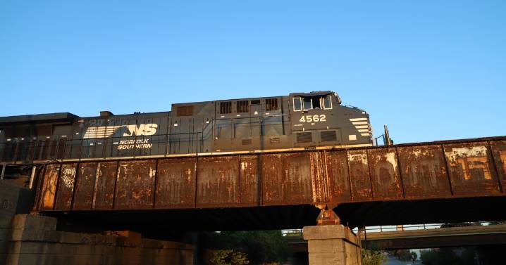 Cincinnati Southern Railway Trust tops $1.8 billion