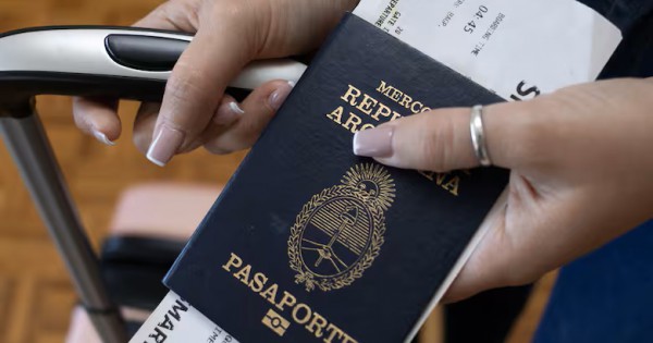 Cómo saber si tu pasaporte argentino está entre los defectuosos y qué hacer