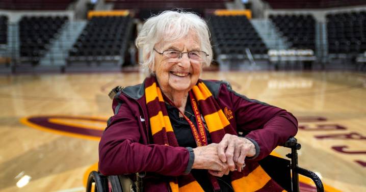 Sister Jean, longtime Loyola Chicago chaplain and March Madness icon, retires at 106
