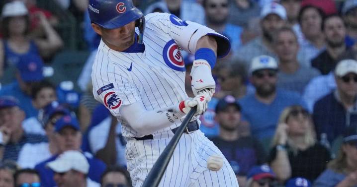 Suzuki and Kelly hit back-to-back homers as the Cubs top the Padres 3
