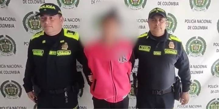 Mujer capturada en Cáqueza tras presunto homicidio de su pareja