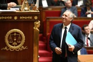 Bayrou dimite ante Macron que ya busca nuevo primer ministro