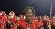 Kendall County football notebook: Yorkville sophomore Jayden Ruth makes game-saving pick in varsity debut – Shaw Local