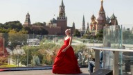 Hay un fantasma que recorre Rusia: el de los diseñadores latinoamericanos que se lucieron en el Moscow Fashion Week