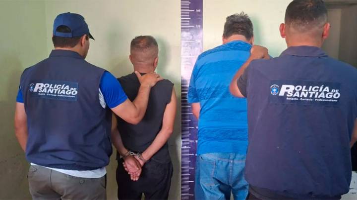 "Curandero" extorsionó a una clienta y la obligó a tener sexo con él y sus amigos