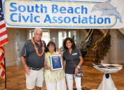 South Beach Civic Association’s barbecue plays to a crowd of 260 on the boardwalk