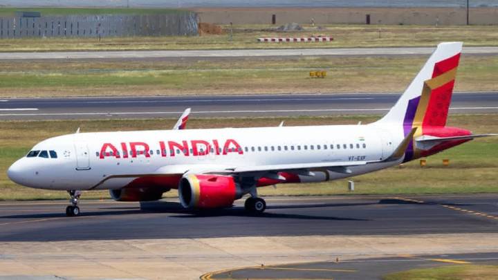 Passenger Approaches Cockpit Entry Area On Air India Express, Probe On