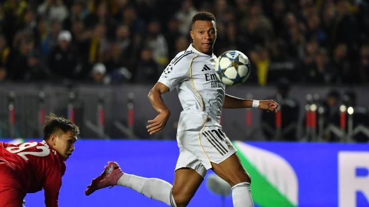 Who are the UEFA Champions League all-time scoring leaders? Lewandowski, Muller, Haaland, Griezmann climb